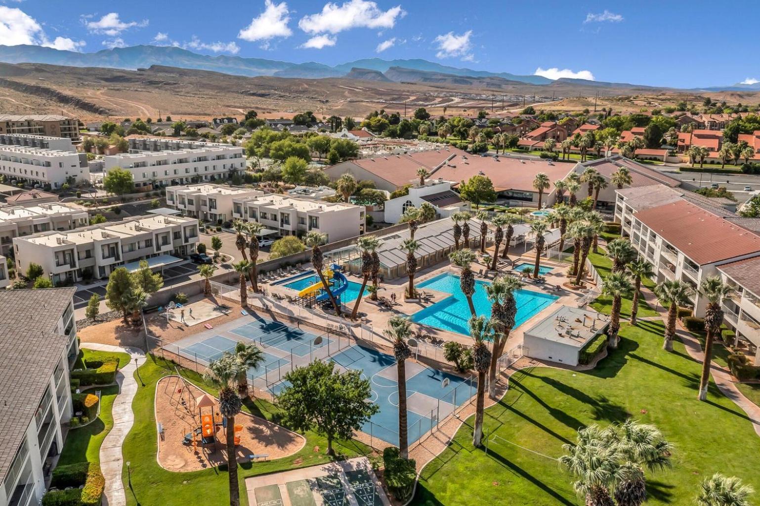 Modern Resort Condo - Pools, Courts & Scenic Views St. George Exterior photo